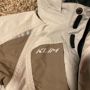 Klim kids  Gore-Tex jacket 4T Amazing condition for girl or boy neutral colors